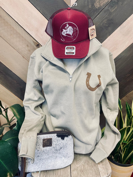Horseshoe 1/4 Zip Graphic Sweatshirt