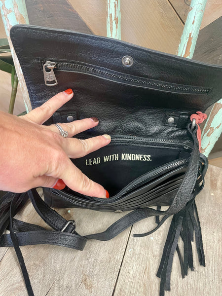 Harper Crossbody by STS- Black