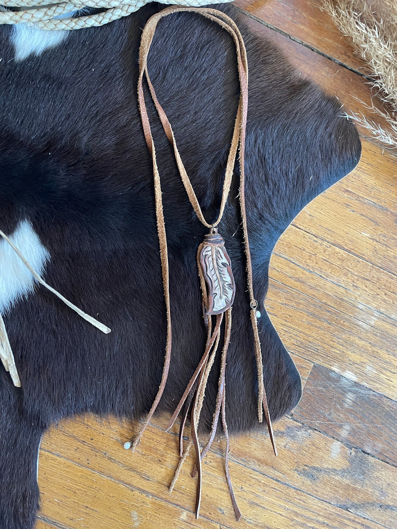 Rodeo Rose Leather Feather Necklace